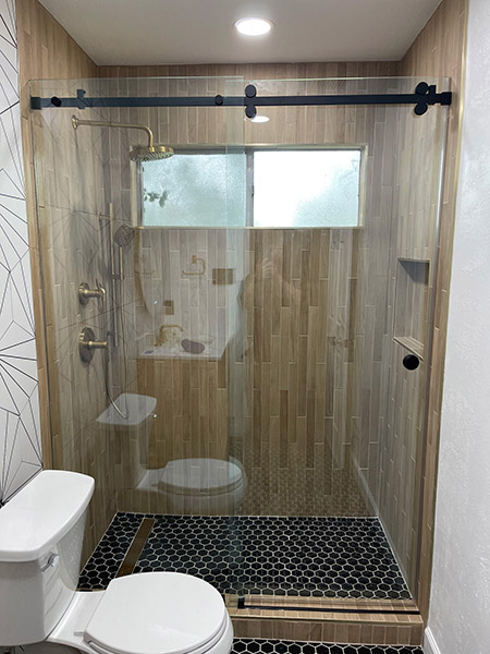 Pandora Style Frameless Shower - Matte Black Hardware